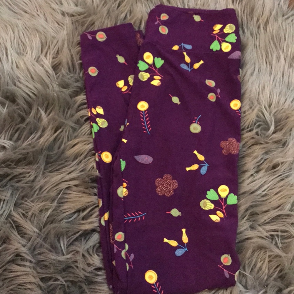 LuLaRoe Floral One Size Leggings